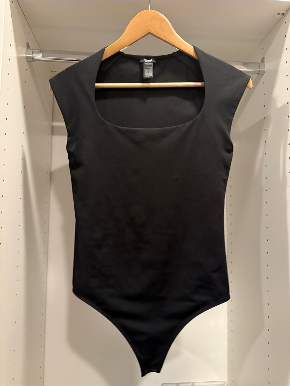 Black Scoop Neck Sleeveless Bodysuit